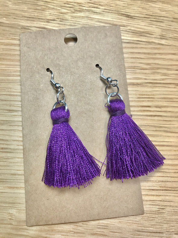 Medium Tassels